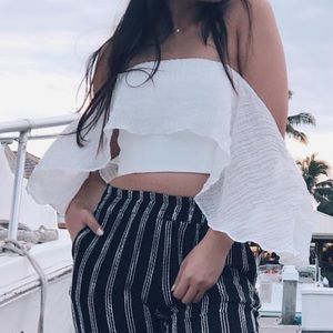 C/MEO COLLECTIVE CORSET LIKE OFF THE SHOULDER TOP